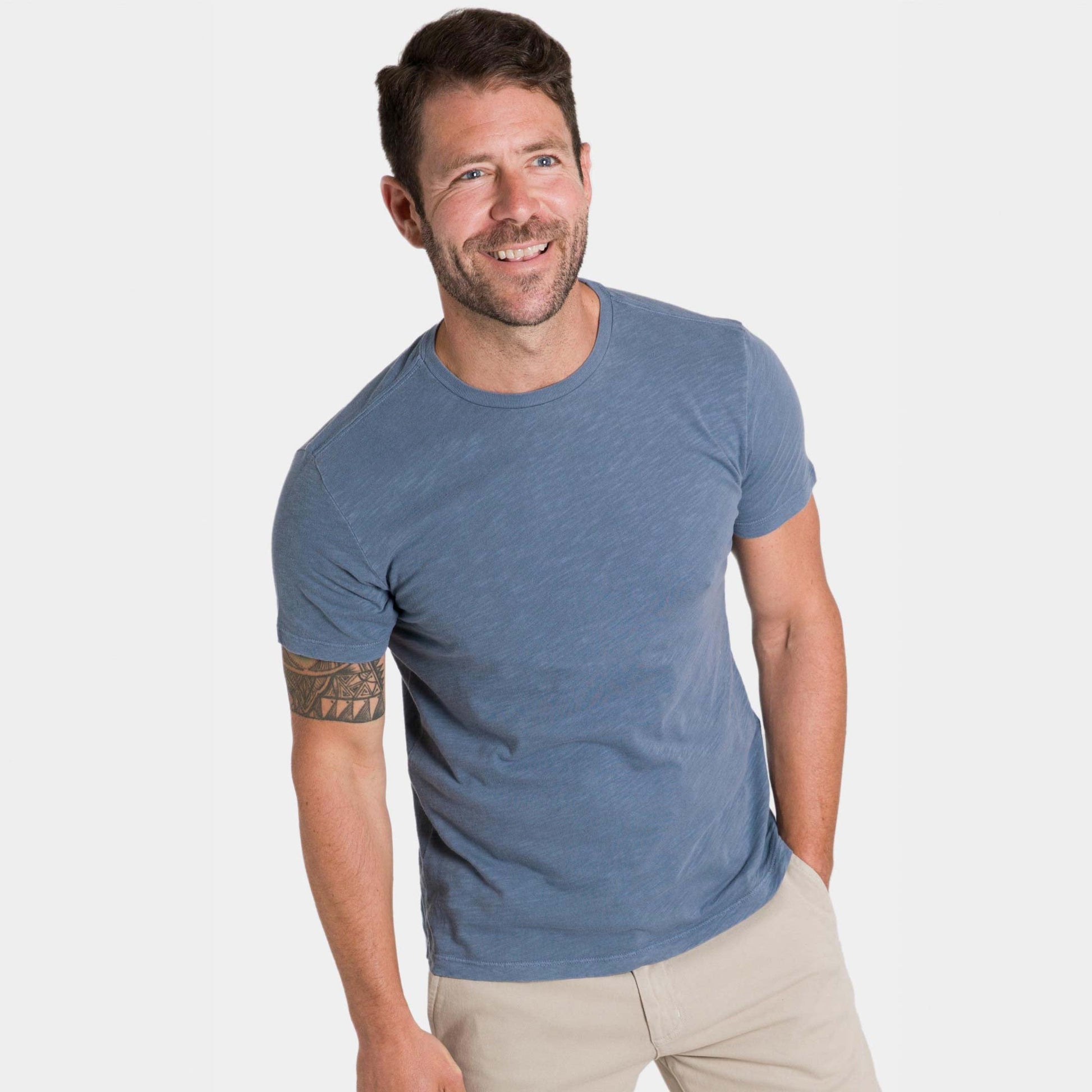 Ash & Erie Lightweight Washed Blue Crew Neck T-Shirt for Short Men   Short Sleeve Premium Tee